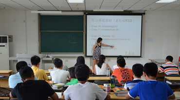 山東大學(xué)經(jīng)濟學(xué)院出國留學(xué)美英澳加新名校直升班